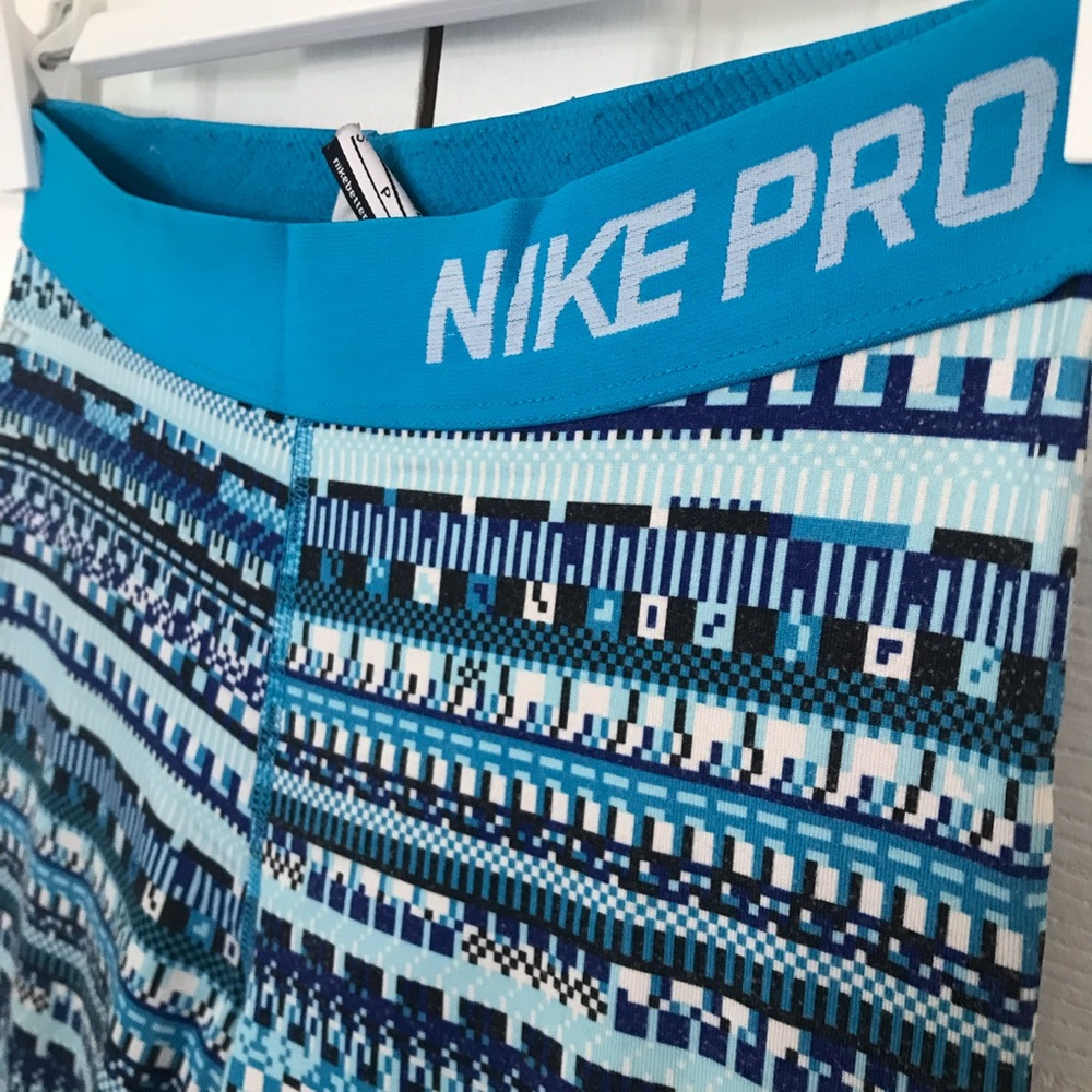 Nike Pro leggings
